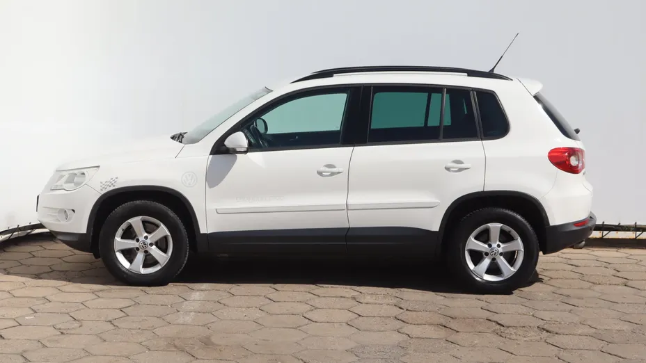 VW Tiguan -