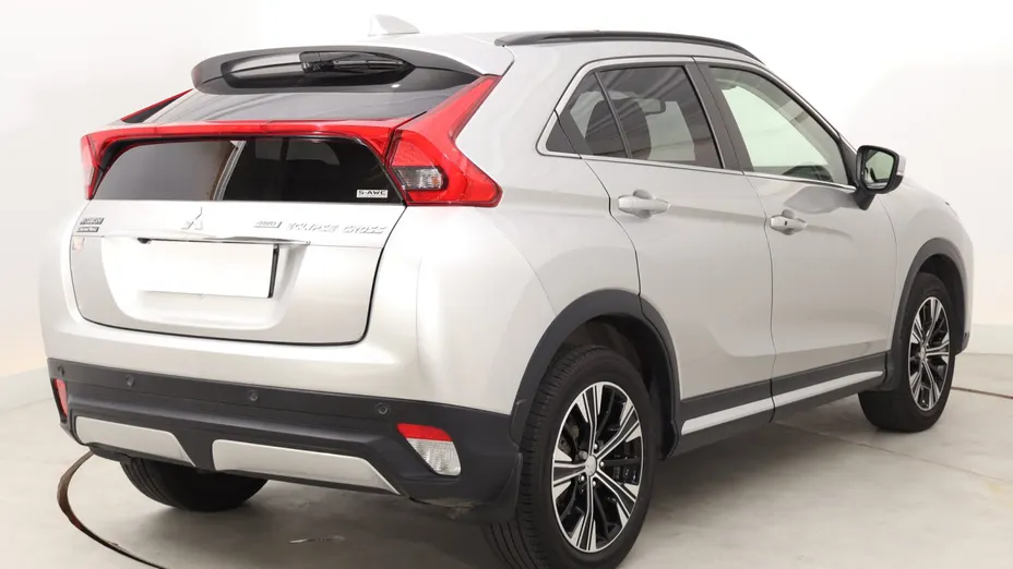 Mitsubishi Eclipse Cross -