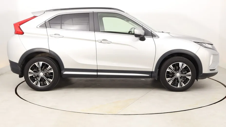 Mitsubishi Eclipse Cross -
