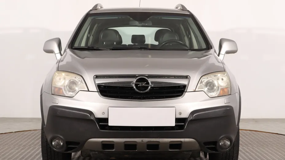 Opel Antara -