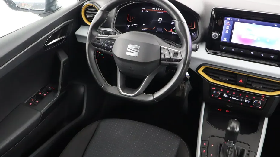 Seat Arona -