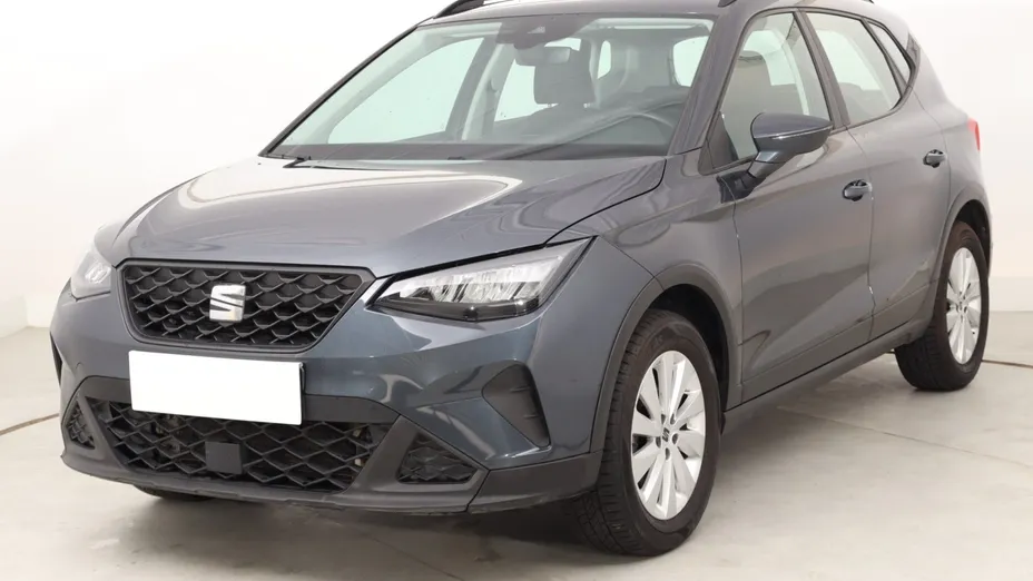 Seat Arona -