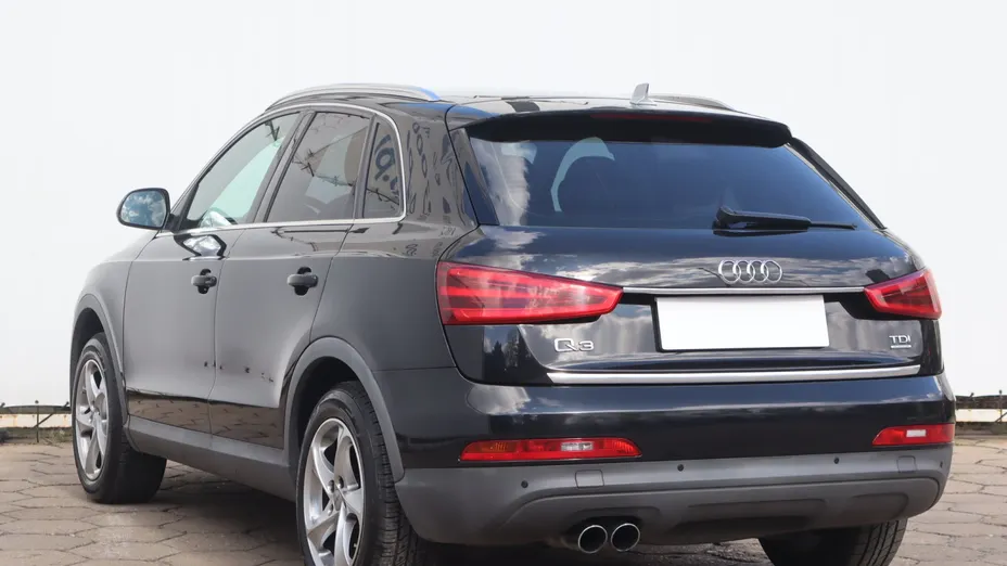 Audi Q3 -