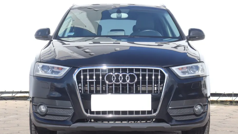 Audi Q3 -