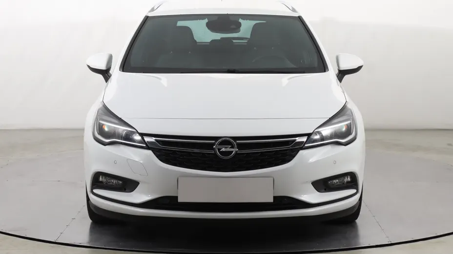 Opel Astra -