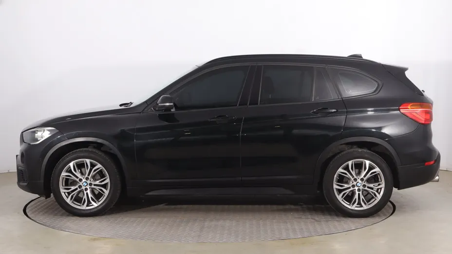 BMW X1 -