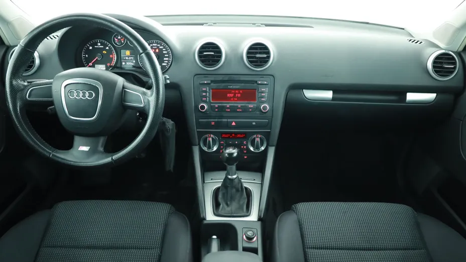 Audi A3 -