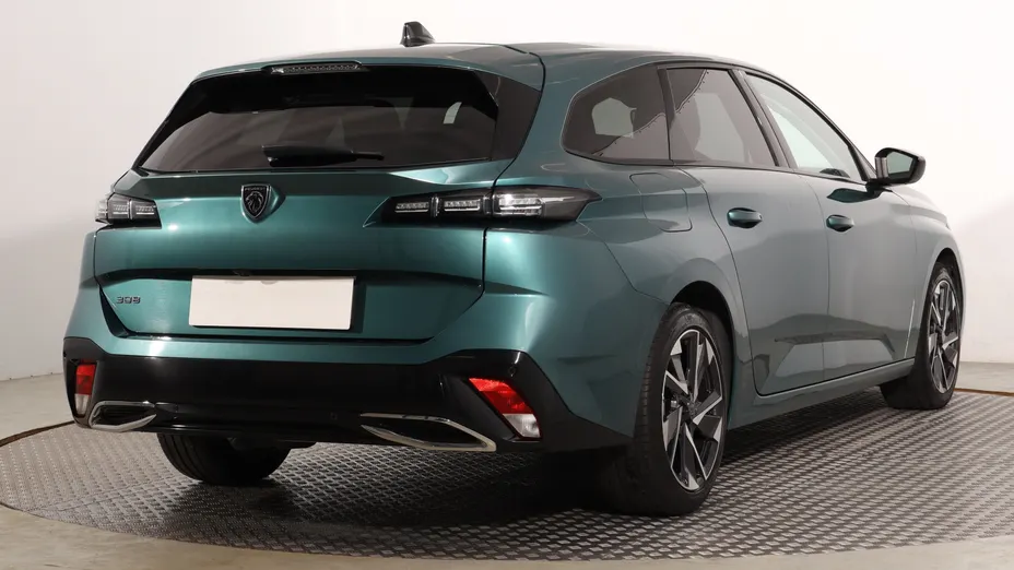 Peugeot 308 -