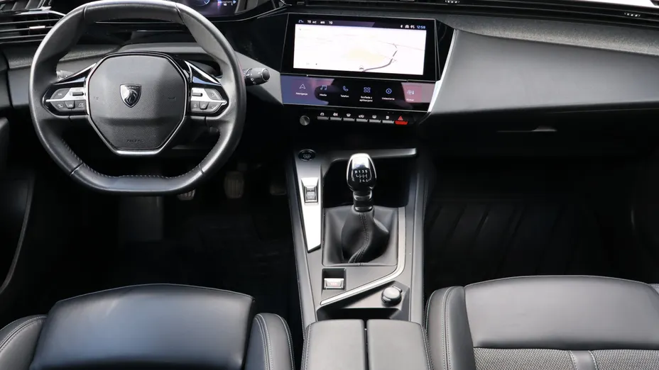Peugeot 308 -