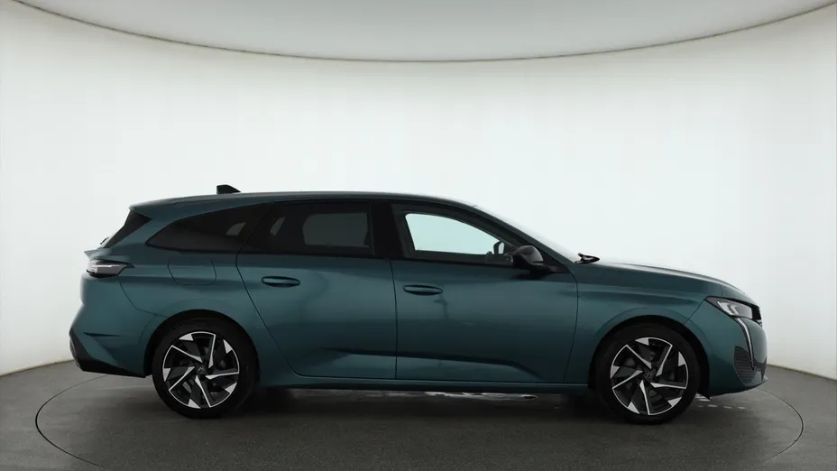 Peugeot 308 -