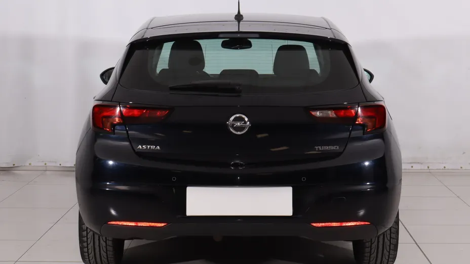 Opel Astra -