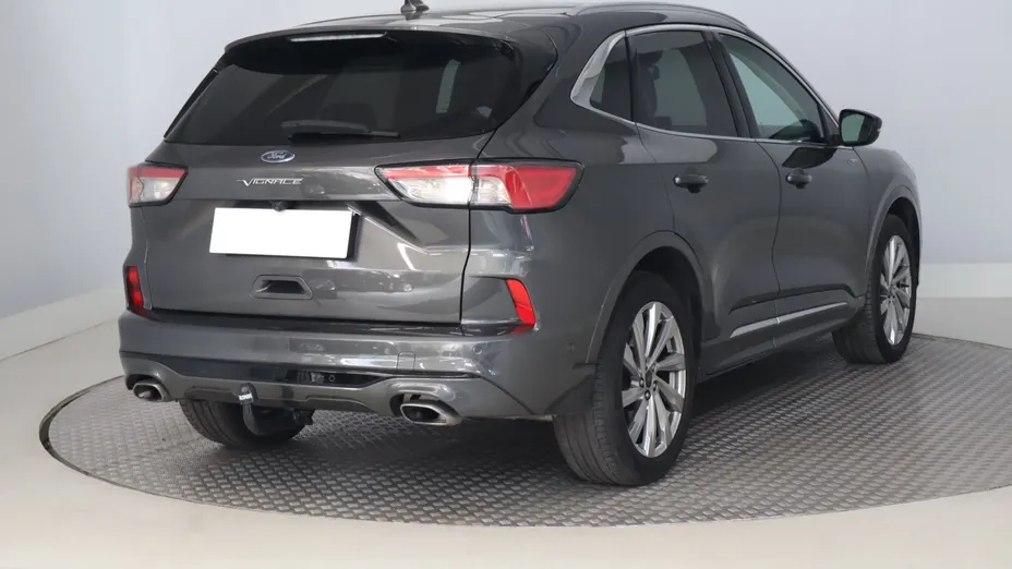 Ford Kuga -