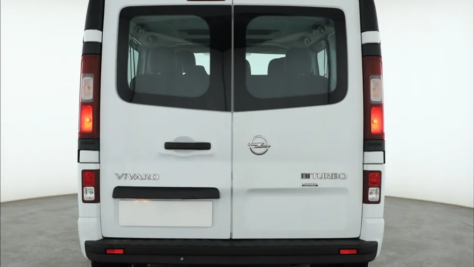 Opel Vivaro -
