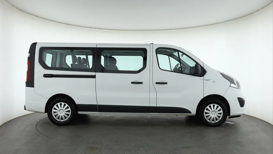 Opel Vivaro -