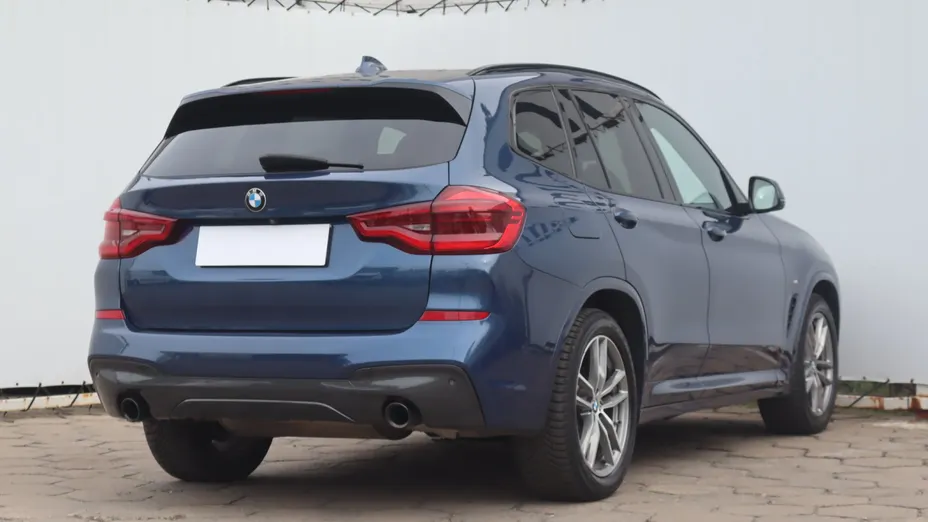 BMW X3 -