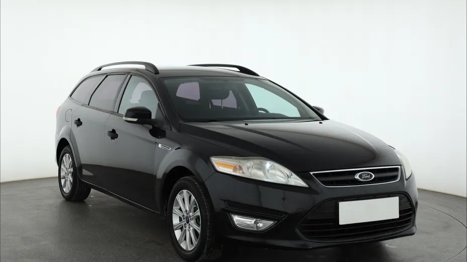 Ford Mondeo -