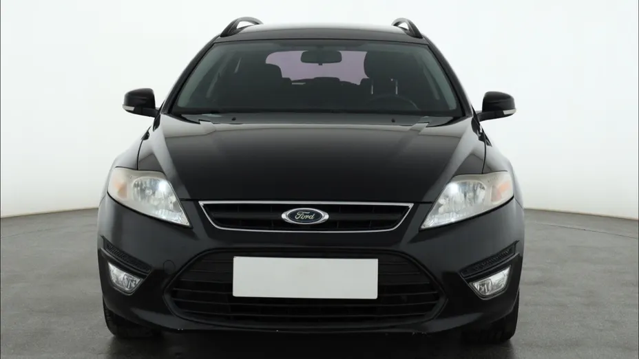 Ford Mondeo -