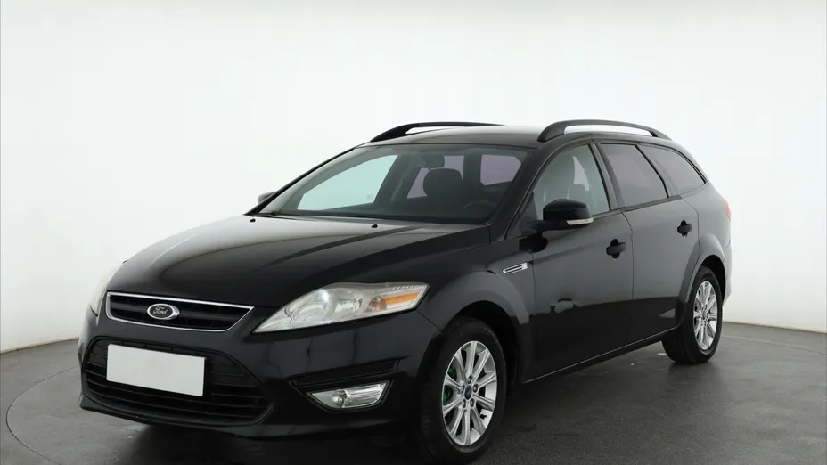 Ford Mondeo -