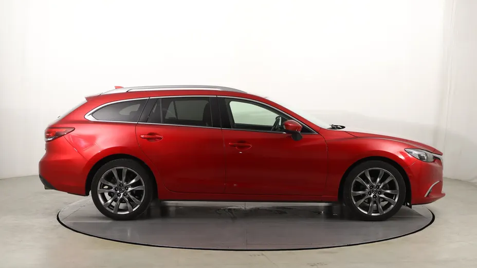 Mazda 6 -