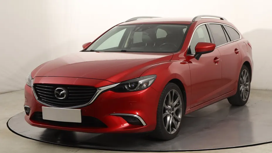 Mazda 6 -