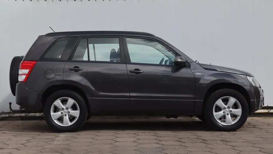 Suzuki Grand Vitara -