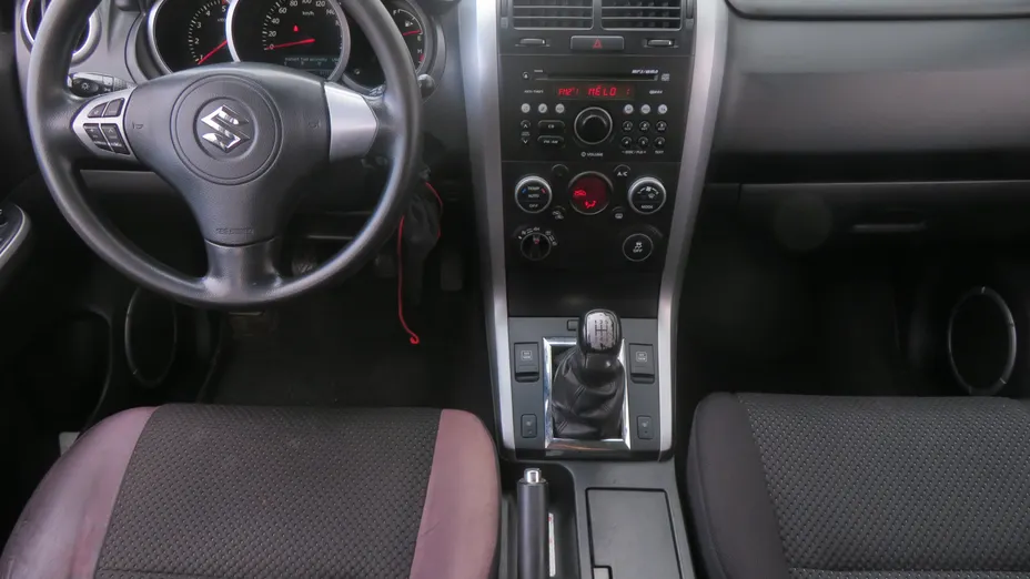 Suzuki Grand Vitara -
