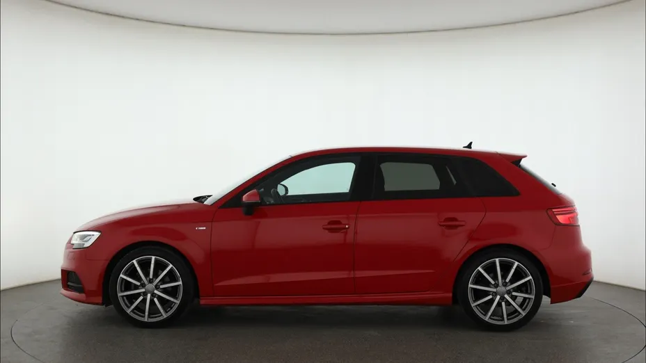 Audi A3 -