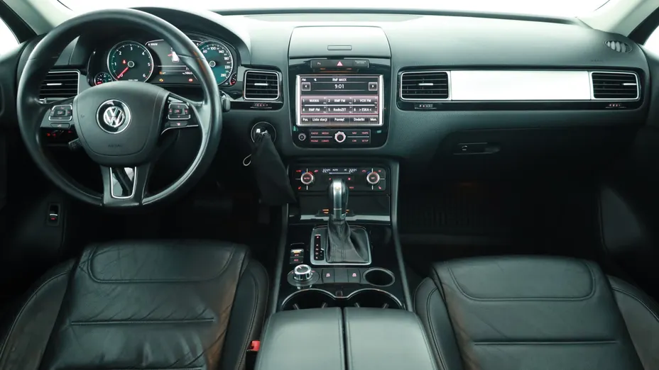 VW Touareg -