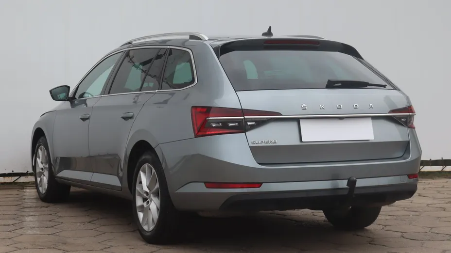Skoda Superb -