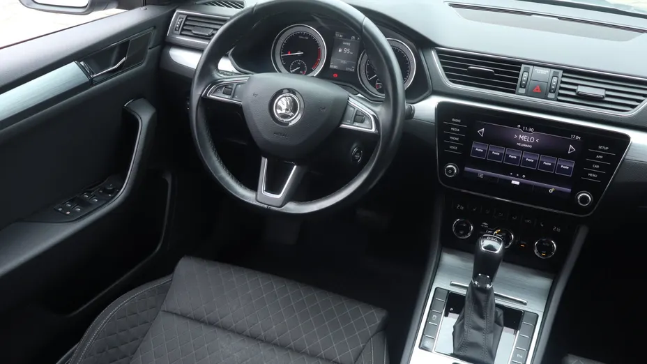 Skoda Superb -