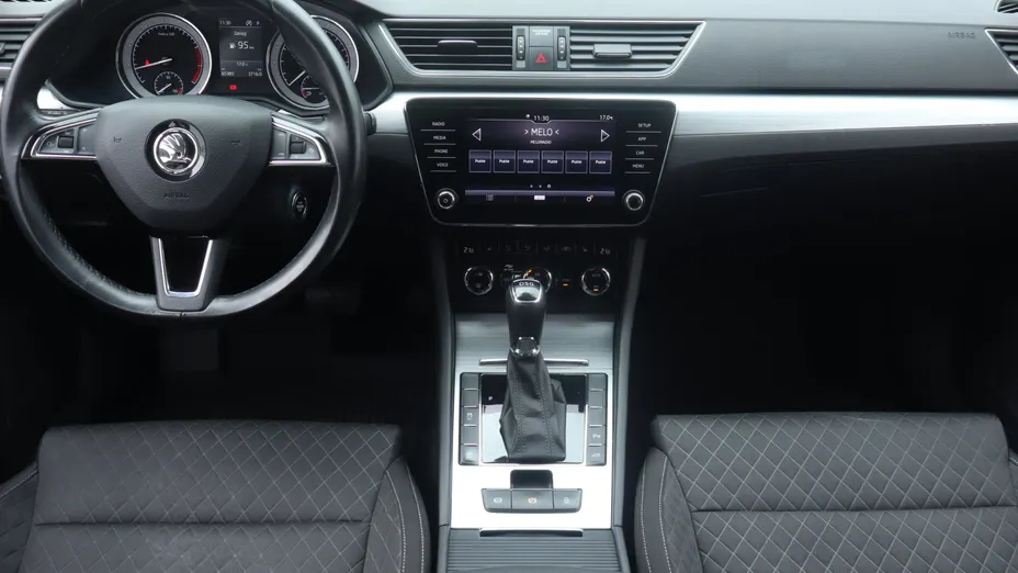 Skoda Superb -