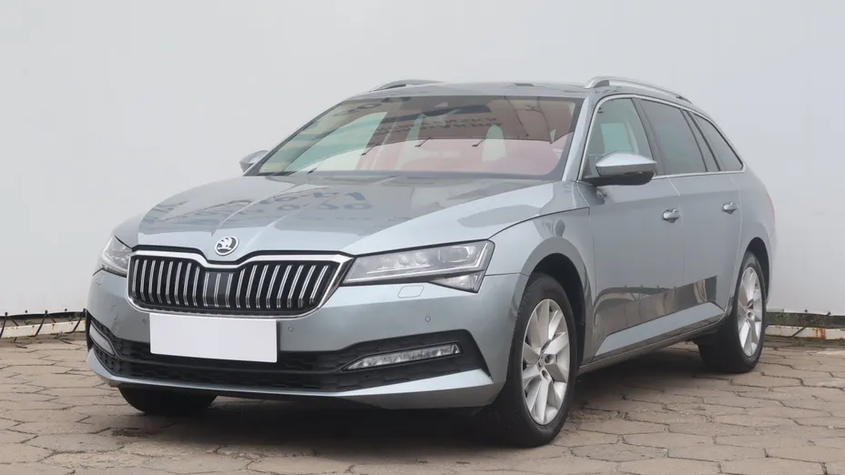 Skoda Superb -