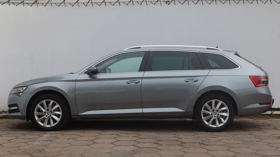 Skoda Superb -