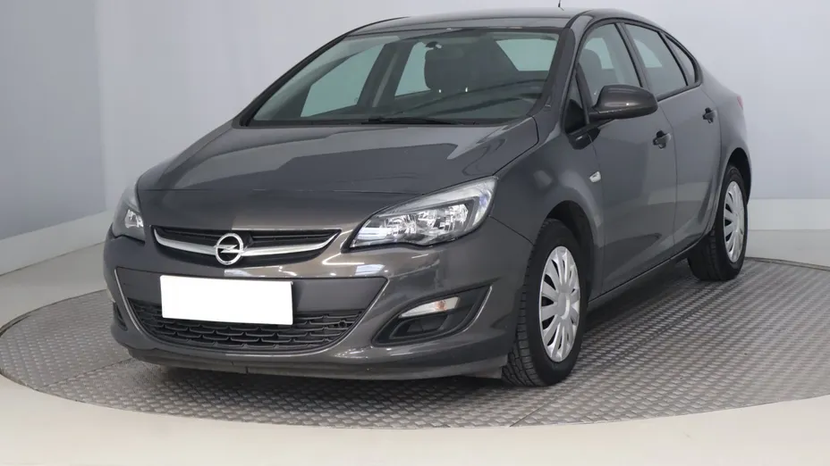 Opel Astra -