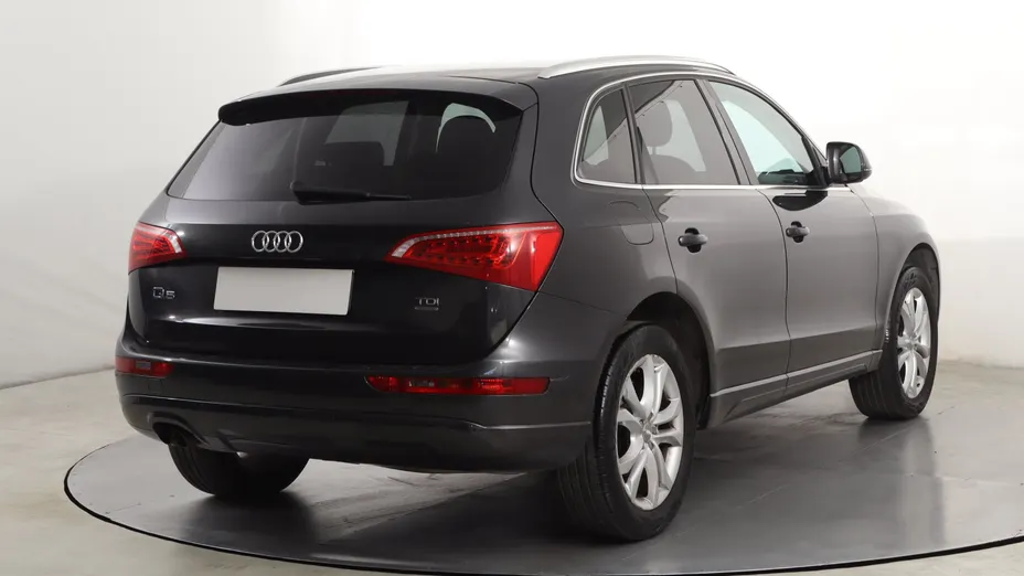 Audi Q5 -