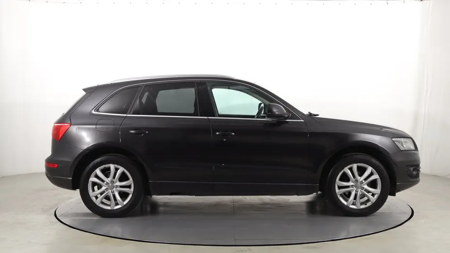 Audi Q5 -