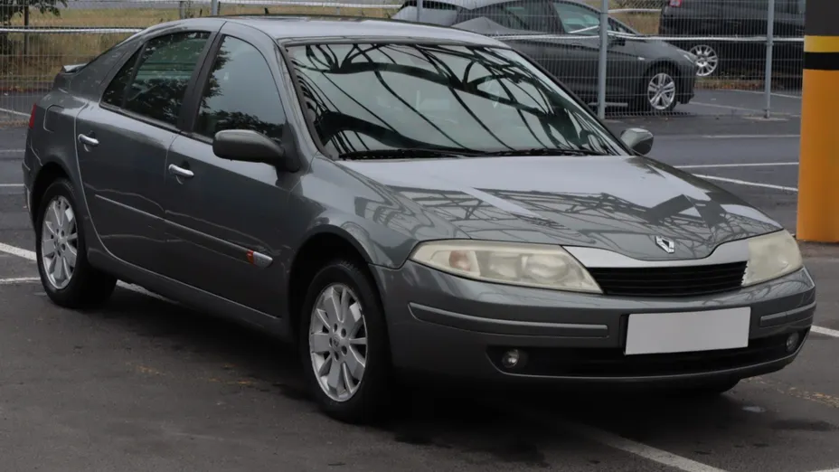Renault Laguna -