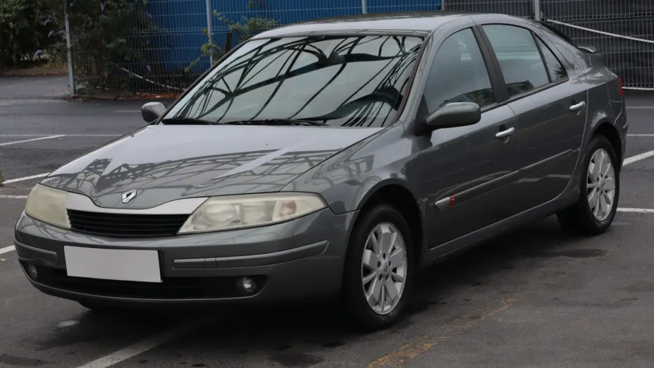 Renault Laguna -
