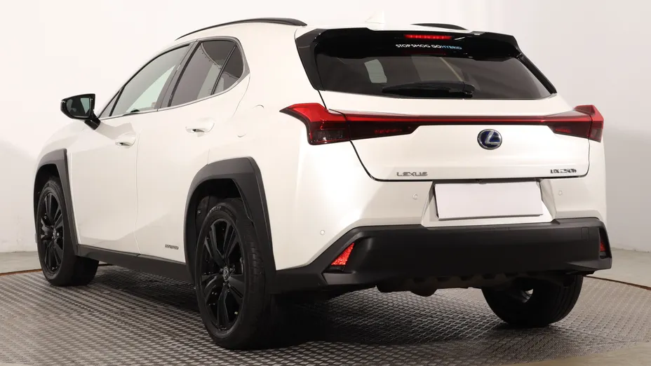 Lexus UX -