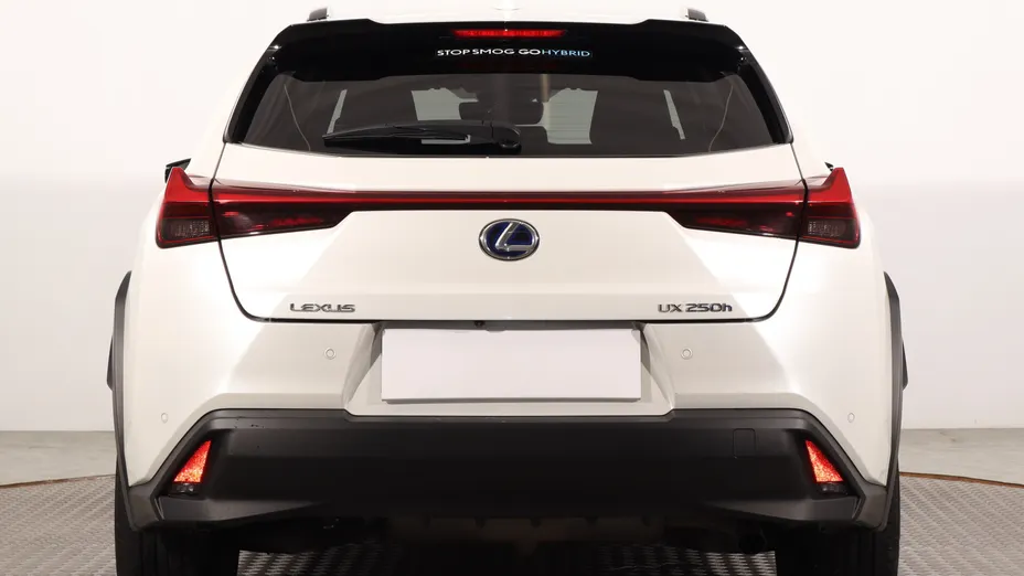 Lexus UX -