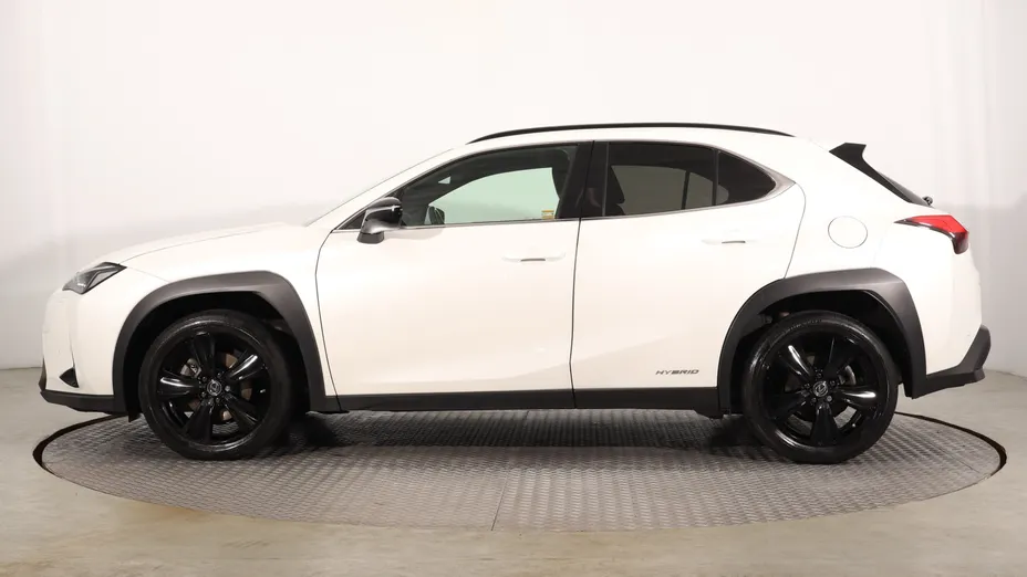 Lexus UX -