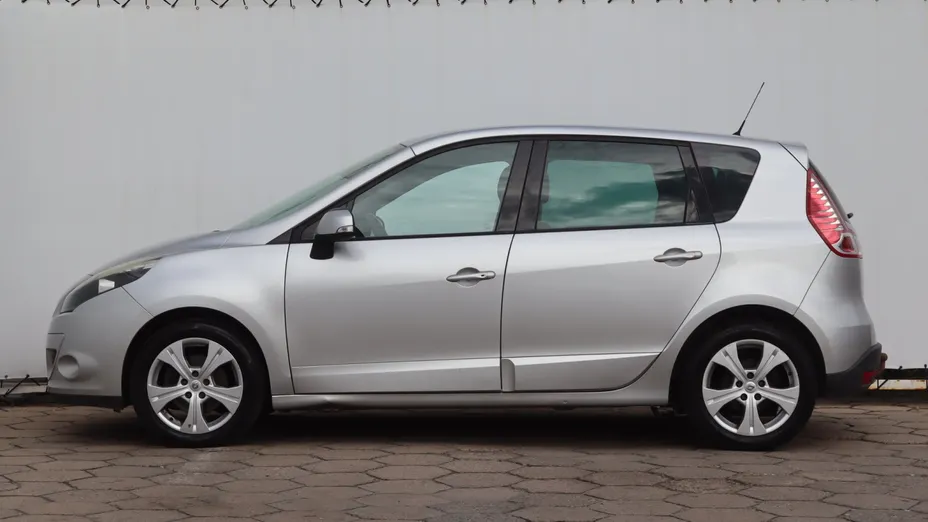 Renault Scenic -