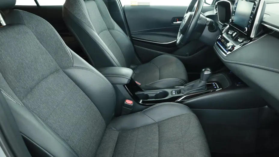 Toyota Corolla -