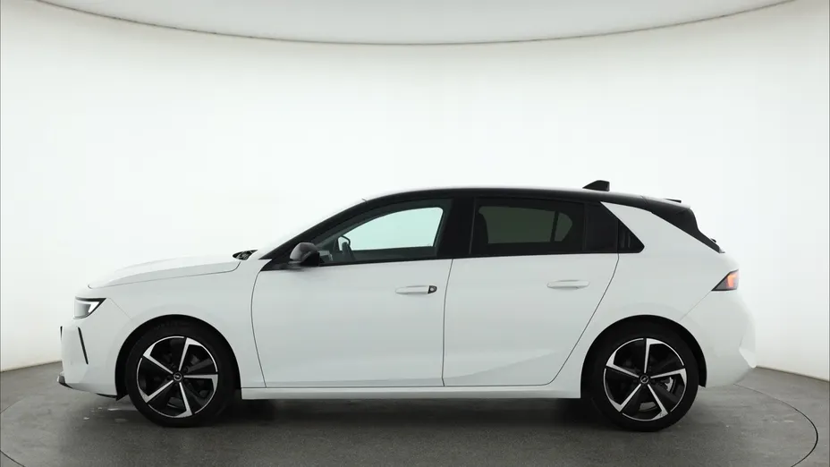 Opel Astra -