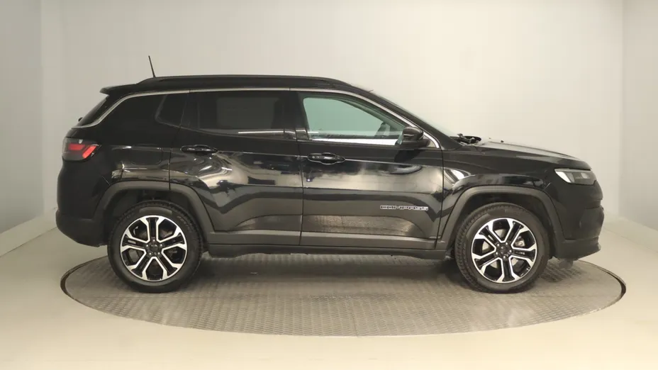 Jeep Compass -