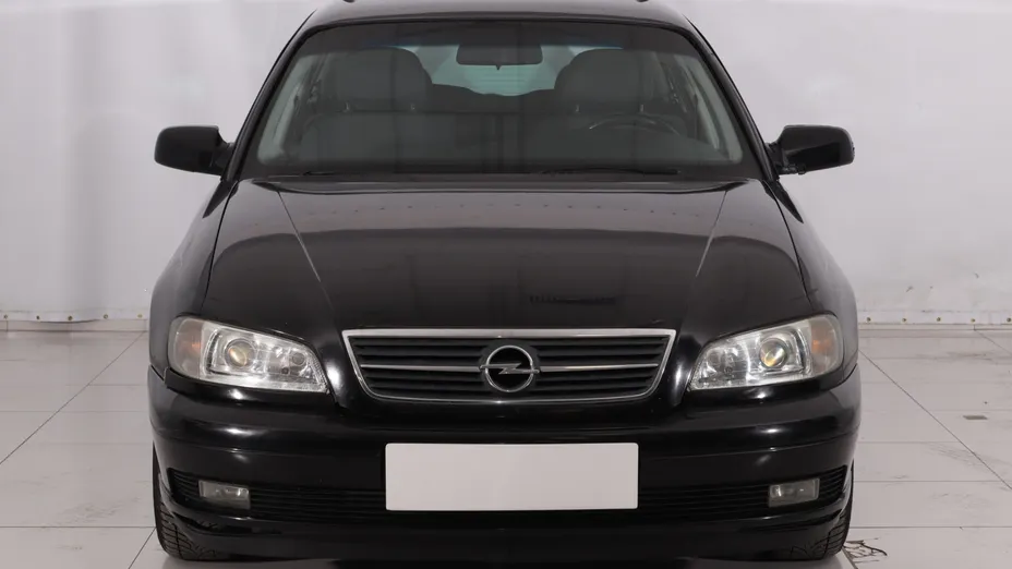 Opel Omega -