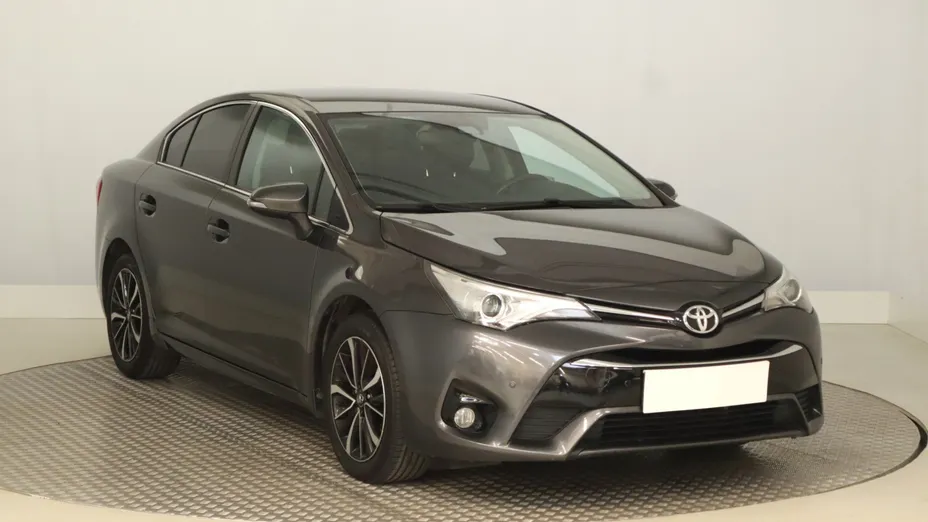 Toyota Avensis -