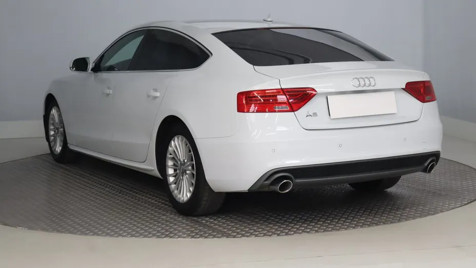 Audi A5 -