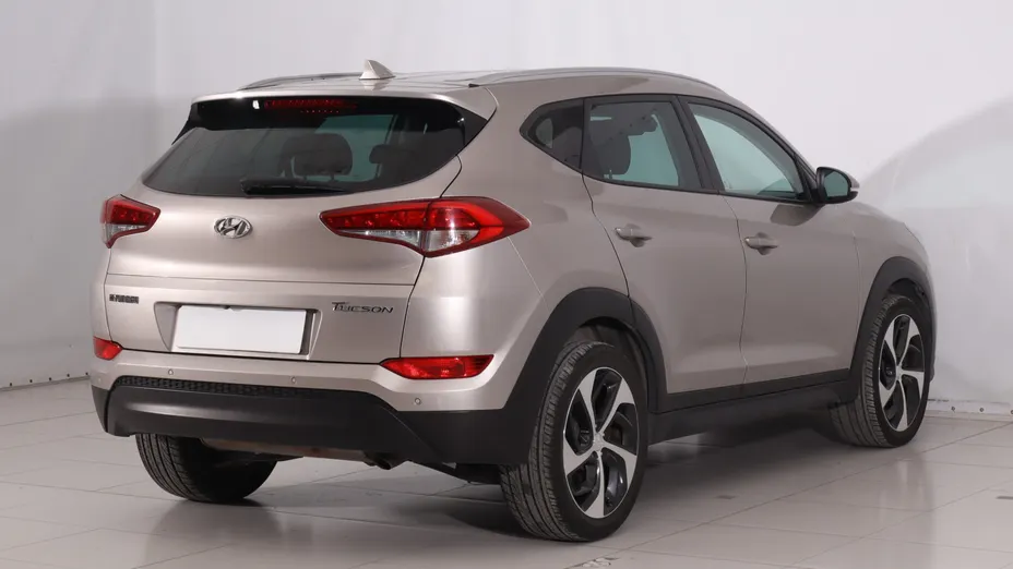 Hyundai Tucson -