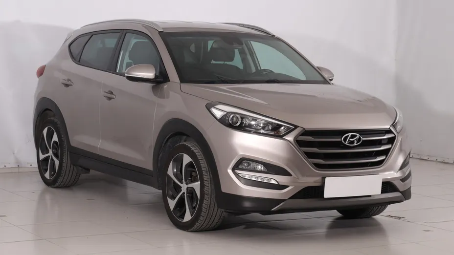 Hyundai Tucson -